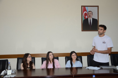 Avqustun 14-də Kürdəmir Rayon İcra Hakimiyyətinin könüllülərinə “Layihələrin hazırlanması və idarə edilməsi” mövzusunda təlim keçirilib.