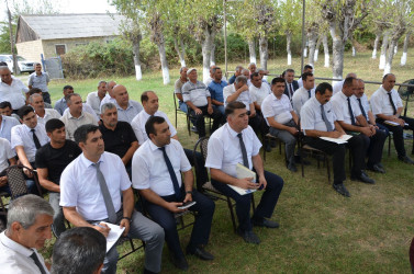 Qoçulu kənd sakinləri ilə səyyar qəbul keçirilib