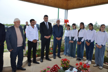 İcra başçısı şəhid Kamil Şirinovun və şəhid Elvin Ömərovun anım tədbirlərində iştirak edib.