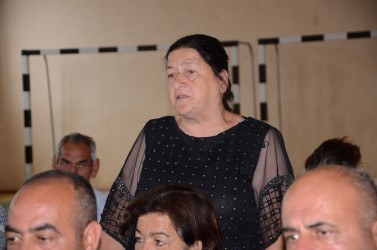 Yenikənd kənd sakinləri ilə növbəti səyyar qəbul keçirilib