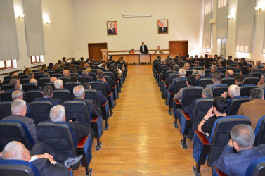 Əhalinin fövqəladə hallara qarşı hazırlığının və məlumatlılıq səviyyəsinin artırılması sahəsində birgə fəaliyyətin rolu” mövzusunda müşavirə keçirilib.