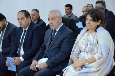 Gənclər evi"ndə Ailə, Qadın və Uşaq Problemləri üzrə Dövlət Komitəsi tərəfindən Bələdiyyələrdə yaradılmış Gender komissiyalarının fəaliyyətinin təkmilləşdirilməsi məqsədilə rayonun bələdiyyə üzvlərinə təlim keçirilmişdir.