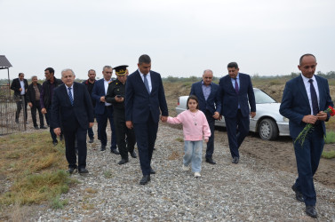 İcra başçısı şəhid İsmət Məmmədovun anım tədbirində iştirak edib.