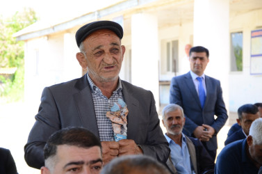 Mayın 14-də Axtaçı kənd sakinləri ilə səyyar qəbul keçirilib.