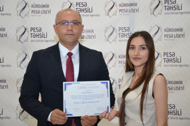 Kürdəmirdə “Şəhərsalma və memarlıq İli” çərçivəsində “Böyük Qayıdışın asanlaşdırılması: doğma yurdlarına qayıdan məcburi köçkünlərin məşğulluq perspektivlərinin və biznes imkanlarının artırılması” layihəsinin ikinci mərhələsinin yekun bağlanış mərasimi keçirilib.