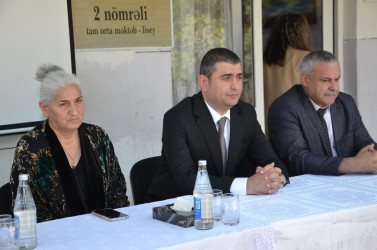 M.Ə.Rəsulzadə adına şəhər 2 nömrəli məktəbdə Son zəng tədbiri keçirilib.