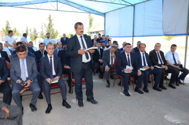 Xəlsə kənd sakinləri ilə səyyar qəbul keçirilib