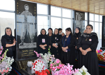 İcra başçısı şəhid Elnur Abışovun anım tədbirində iştirak edib.