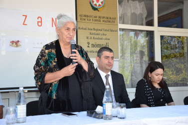 M.Ə.Rəsulzadə adına şəhər 2 nömrəli məktəbdə Son zəng tədbiri keçirilib.