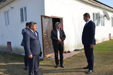 Pirili kəndində sakinlər ilə növbəti səyyar qəbul keçirilib