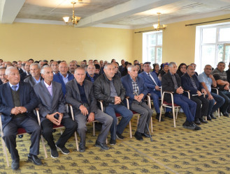 Oktyabrın 22-də Carlı kənd sakinləri ilə səyyar qəbul keçirilib.
