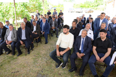 Mayın 14-də Axtaçı kənd sakinləri ilə səyyar qəbul keçirilib.