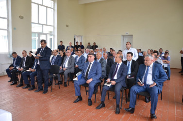 Muradxan kənd sakinləri ilə səyyar qəbul keçirilib.