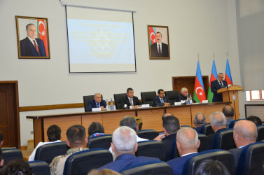 Kürdəmirdə Azərbaycan Respublikasının Prezidenti cənab İlham Əliyevin partiyanın VIII Qurultayındakı nitqindən irəli gələn vəzifələrə dair müşavirə keçirilib.