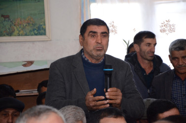 Pirili kəndində sakinlər ilə növbəti səyyar qəbul keçirilib