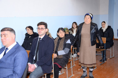 Mollakənd kəndində sakinlər ilə səyyar qəbul keçirilib
