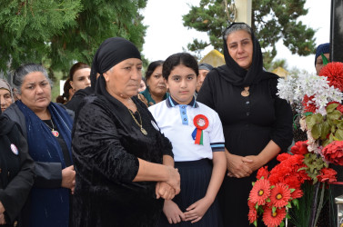 İcra başçısı şəhid Məlik Zülfüqarovun anım tədbirində iştirak edib.