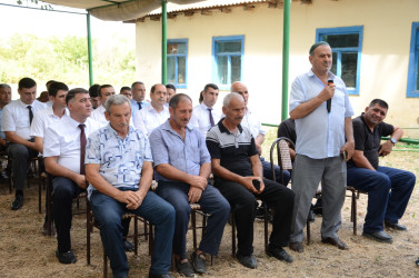Avqustun 12-də Öyləqulu kənd sakinləri ilə səyyar qəbul keçirilib.