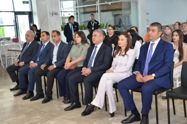 Kürdəmirdə “Şəhərsalma və memarlıq İli” çərçivəsində “Böyük Qayıdışın asanlaşdırılması: doğma yurdlarına qayıdan məcburi köçkünlərin məşğulluq perspektivlərinin və biznes imkanlarının artırılması” layihəsinin ikinci mərhələsinin yekun bağlanış mərasimi keçirilib.