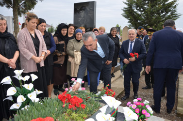 İcra başçısı şəhid Ramil Quliyevin anım tədbirində iştirak edib.