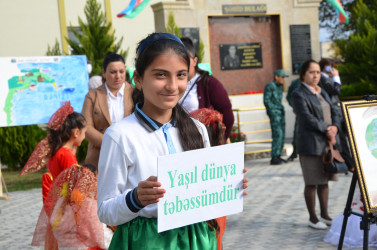 Kürdəmirdə “Yaşıl dünya naminə həmrəylil ili”nə həsr olunmuş kompleks tədbirlər keçirilib.