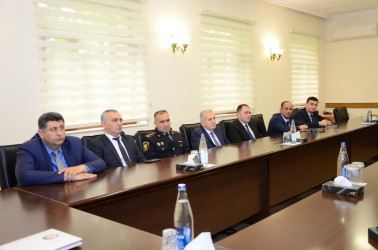 Aprel şəhidinin medalı ailəsinə təqdim edildi.
