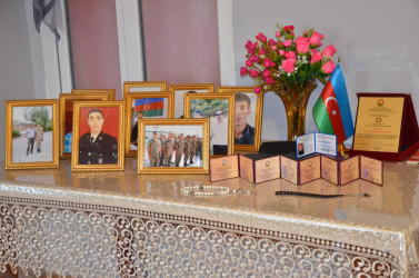 Qarasaqqal kəndində sakinlər ilə səyyar qəbul keçirilib