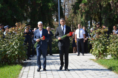 Sentyabrın 27-də Kürdəmir rayonunda Vətən müharibəsi şəhidlərinin xatirəsinə həsr olunmuş Anım Günü tədbiri keçirilib.