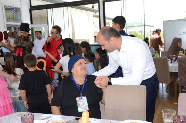 1 İyun Uşaqların Beynəlxalq Müdafiəsi Günü münasibətilə şəhid və qazi uşaqları ilə görüş təşkil edilib