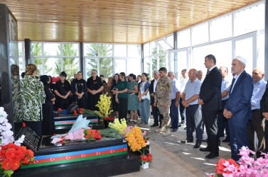 İcra başçısı şəhid Vüsal Əhmədovun anım tədbirində iştirak edib.