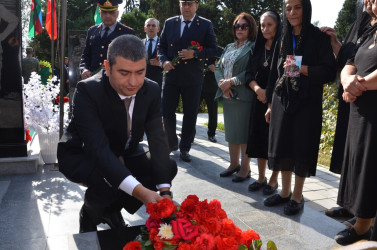 İcra başçısı şəhid Ziyadxan Əliyevin anım tədbirində iştirak edib.