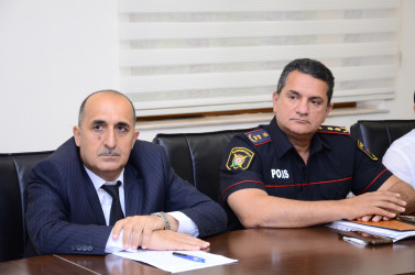 İyunun 24-də Kürdəmir Rayon İcra Hakimiyyətində 26 iyun BMT-nin “Narkotiklərlə Mübarizə Günü” ilə əlaqədar “Narkomaniyaya qarşı mübarizə və sağlam həyat tərzi” mövzusunda tədbir keçirilib.