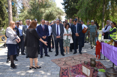 Kürdəmirdə “Konstitusiya və Suverenlik ili” çərçivəsində “Folklor festivalı” keçirilib