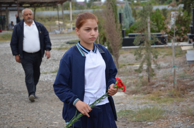 İcra başçısı şəhid Rəvan Məlikovun anım tədbirində iştirak edib.