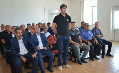 Oktyabrın 1-də Dəyirmanlı kənd sakinləri ilə səyyar qəbul keçirilib.
