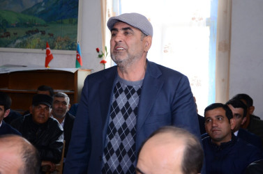 Aprelin 9-da  Pirili kənd sakinləri ilə səyyar qəbul keçirilib