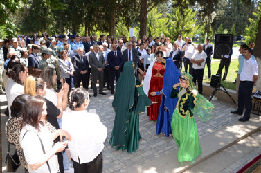 Kürdəmirdə “Konstitusiya və Suverenlik ili” çərçivəsində “Folklor festivalı” keçirilib