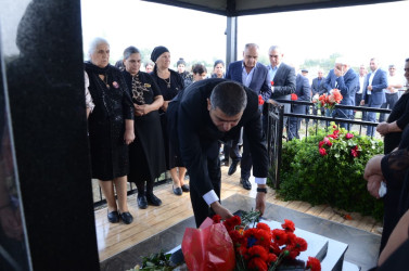 İcra başçısı şəhid Oruc Soltanovun anım tədbirində iştirak edib.