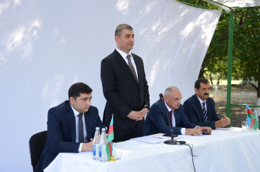 Avqustun 12-də Öyləqulu kənd sakinləri ilə səyyar qəbul keçirilib.