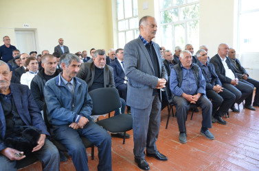 Aprelin 16-da Muradxan kənd sakinləri ilə səyyar qəbul keçirilib.