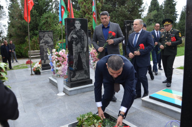 İcra başçısı şəhid Zaur Kərimovun anım tədbirində iştirak edib.