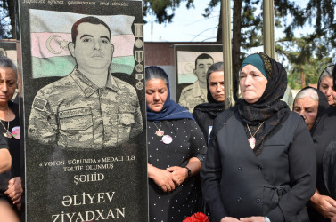 İcra başçısı şəhid Ziyadxan Əliyevin anım tədbirində iştirak edib.