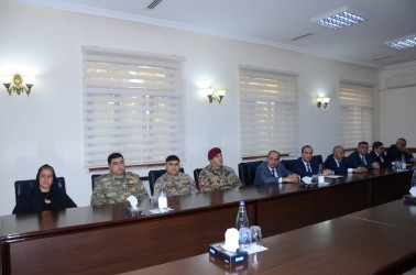 Kürdəmirdə “Konstitusiya və Suverenlik ili” çərçivəsində 8 Noyabr – Zəfər Gününə həsr olunan dəyirmi masa keçirilib.