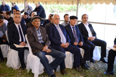 Aprelin 23-də Quşlar kənd sakinləri ilə səyyar qəbul keçirilib.
