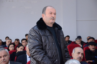 Atakişili kəndində sakinlər ilə səyyar qəbul keçirilib