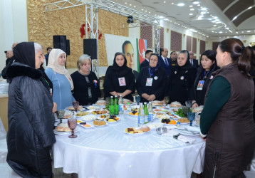 Ümummilli lider Heydər Əliyevin əziz xatirəsi ehtiramla yad edilib