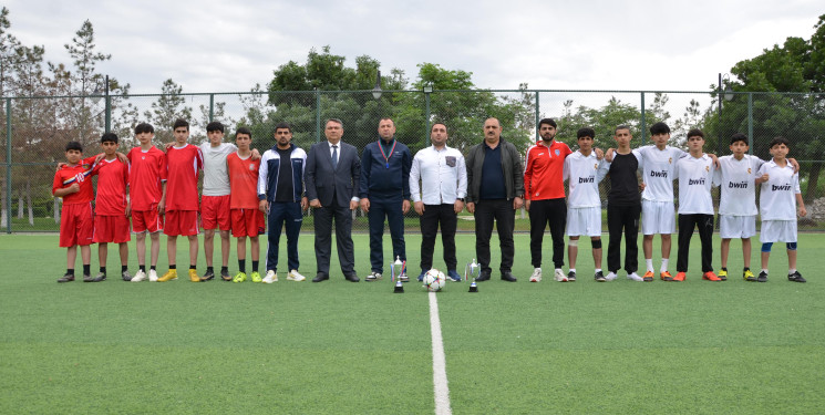 Kürdəmir rayonunda minifutbol turniri başa çatıb