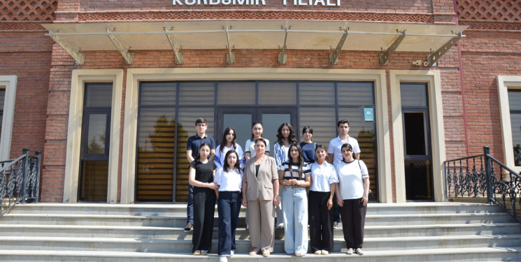Rayon İcra Hakimiyyətinin könüllüləri “Azərxalça” ASC-nin Kürdəmir filialında qonaq olublar.