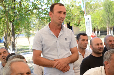 İyulun 23-də Muğanlı kənd sakinləri ilə səyyar qəbul keçirilib.