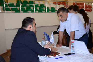 İyunun 24-də Mərkəzi Aran Regional Məşğulluq Filialının təşkilatçılığı əmək yarmarkası təşkil olunub.